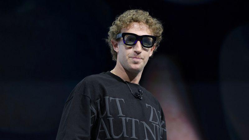 Mark Zuckerberg mostly gambled on the future. He will share it |business