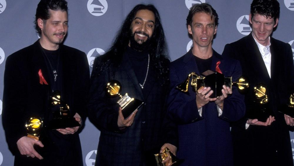 Kim Thayil ta' Soundgarden fuq inducted into Rock and Roll Hall of Fame